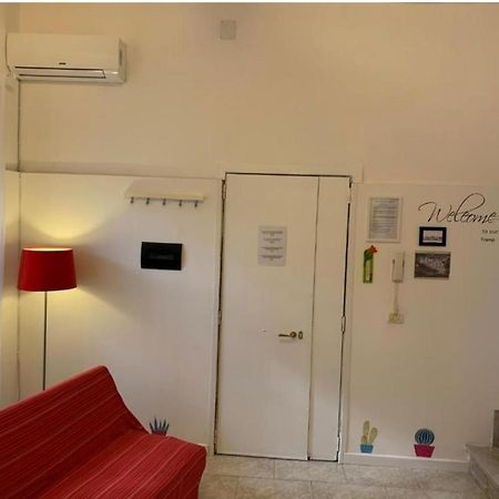 Ferienwohnung The Airport House Catania Exterior foto