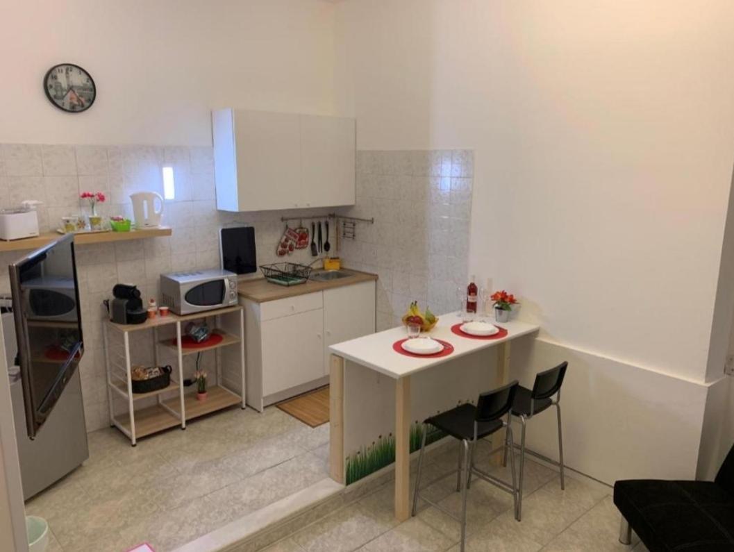 Ferienwohnung The Airport House Catania Exterior foto
