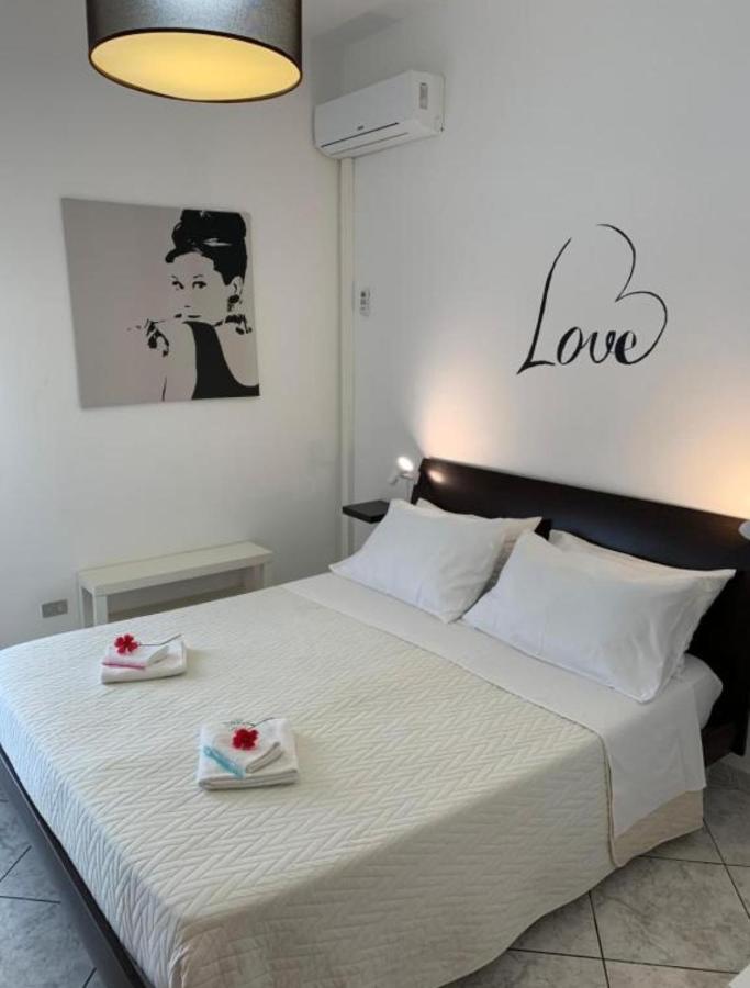 Ferienwohnung The Airport House Catania Exterior foto