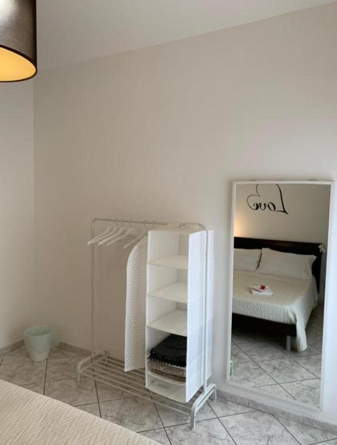 Ferienwohnung The Airport House Catania Exterior foto